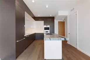 313 W 17th St, Austin, TX 78701 - Photo 17