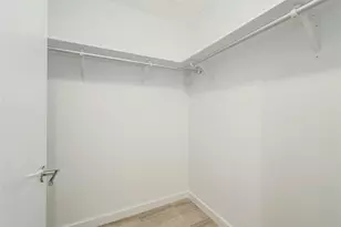 313 W 17th St, Austin, TX 78701 - Photo 17