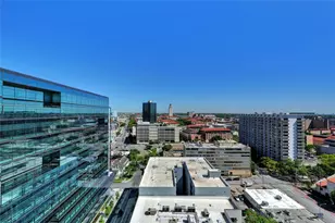 313 W 17th St, Austin, TX 78701 - Photo 31