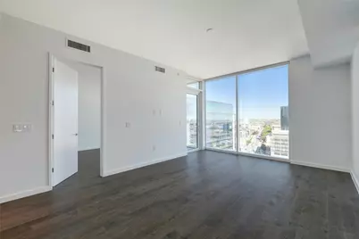 313 W 17th Street #1703, Austin, TX 78701 - Photo 7