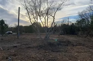 1600 S W Dr, Leander, TX 78641 - Photo 5