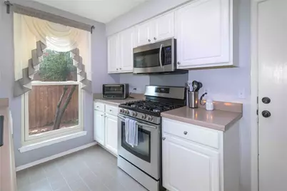 1609 Woodhill Drive, Round Rock, TX 78681 - Photo 19