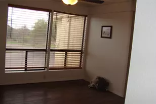 5804 Circulo Dr, Lago Vista, TX 78645 - Photo 13