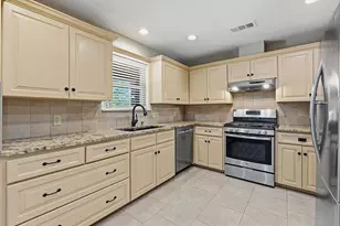 2002 Terry Ln, Georgetown, TX 78628 - Photo 9