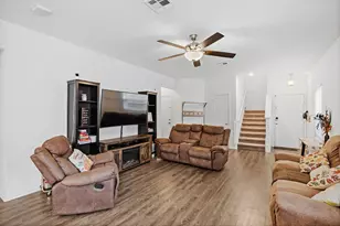 180 Red Buckeye Loop, Liberty Hill, TX 78642 - Photo 5