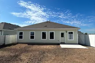150 Lennox Dr, Kyle, TX 78640 - Photo 9