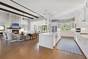 192 Gaucho Wy, Dripping Springs, TX 78620 - Photo 11