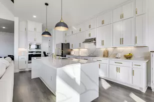 124 Serenity Hills Dr, Georgetown, TX 78628 - Photo 5