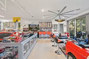 805 Brooks Hollow Rd, Lakeway, TX 78734 - Photo 25