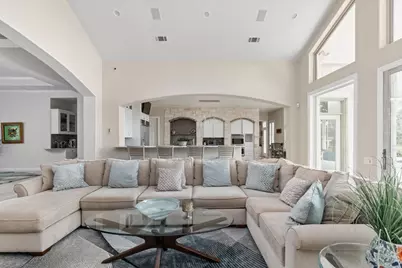 805 Brooks Hollow Road, Lakeway, TX 78734 - Photo 9