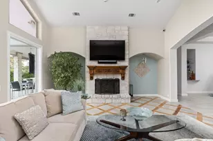 805 Brooks Hollow Rd, Lakeway, TX 78734 - Photo 7