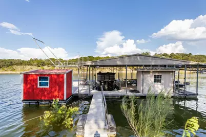 805 Brooks Hollow Road, Lakeway, TX 78734 - Photo 31