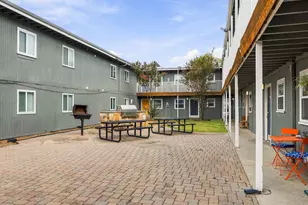 2401 Manor Rd, Austin, TX 78722 - Photo 21