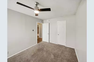 2401 Manor Road #222, Austin, TX 78722 - Photo 13