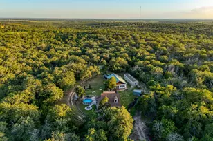 19301 Eyerley Rd, Manor, TX 78653 - Photo 9