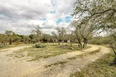 24236 Spur Trail, Spicewood, TX 78620 - Photo 39