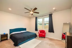 111 Lyrebird Ln, Hutto, TX 78634 - Photo 1