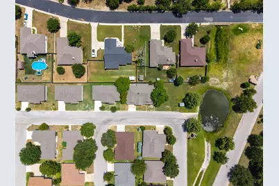1204 Applewood Drive E, Burnet, TX 78611 - Photo 37