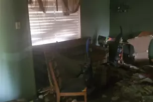 1202 Hackberry St, Austin, TX 78702 - Photo 9