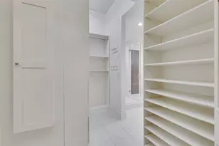 800 W 5th St, Austin, TX 78703 - Photo 11