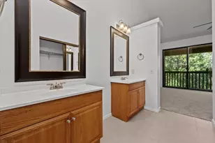 7122 Wood Hollow Dr, Austin, TX 78731 - Photo 19