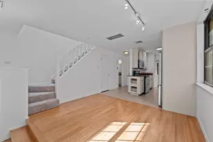 7122 Wood Hollow Dr, Austin, TX 78731 - Photo 5