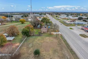 8850 N Hwy 77 Hwy, Lexington, TX 78947 - Photo 25