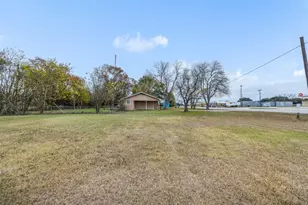 8850 N Hwy 77 Hwy, Lexington, TX 78947 - Photo 9