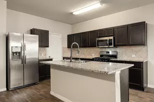 152 Cibolo Creek Dr, Kyle, TX 78640 - Photo 5