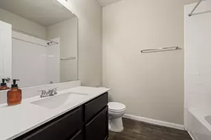 152 Cibolo Creek Dr, Kyle, TX 78640 - Photo 15