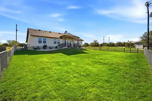 101 N Jerry Gray, Blanco, TX 78606 - Photo 29