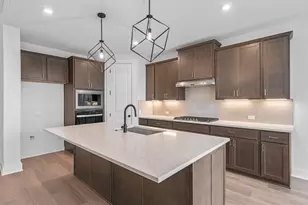 408 Texas Sky Dr, Georgetown, TX 78628 - Photo 13