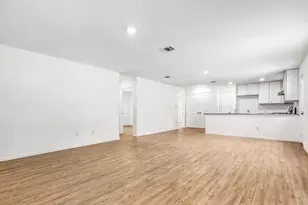 7102 Satellite Wy, San Antonio, TX 78252 - Photo 3