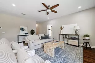 200 Oak Hollow Ln, Buda, TX 78610 - Photo 15