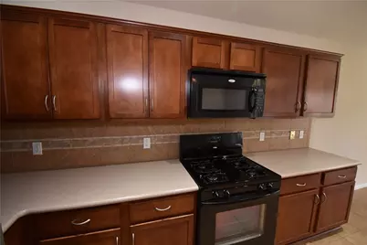 2133 Oltons Bluff Drive, Austin, TX 78754 - Photo 9