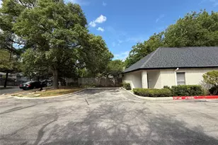 1307 Kinney Ave, Austin, TX 78704 - Photo 3