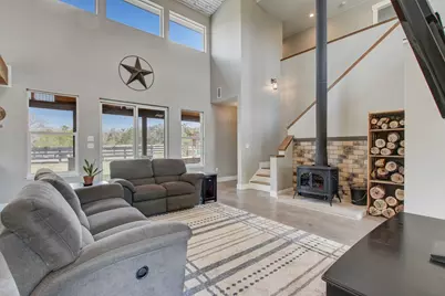 196 Milam Lane, Bastrop, TX 78602 - Photo 5