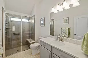 613 Sugar Cane Rd, Buda, TX 78610 - Photo 23