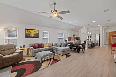613 Sugar Cane Road, Buda, TX 78610 - Photo 11