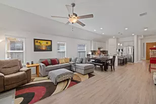 613 Sugar Cane Rd, Buda, TX 78610 - Photo 15