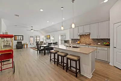 613 Sugar Cane Road, Buda, TX 78610 - Photo 7