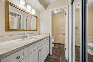 2808 Thrushwood Dr, Austin, TX 78757 - Photo 9