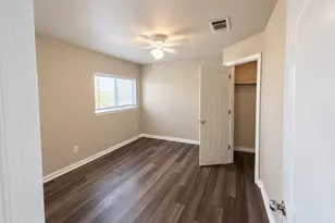 243 Devonshire Dr, Kyle, TX 78640 - Photo 15