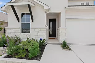 105 Cintilar St, Liberty Hill, TX 78642 - Photo 3