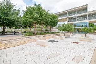 604 N Bluff Dr, Austin, TX 78745 - Photo 19