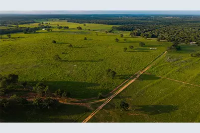 000 Hofferek Road, Rosanky, TX 78953 - Photo 13