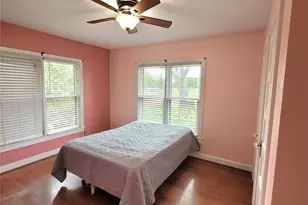1106 Austin St, Bastrop, TX 78602 - Photo 9