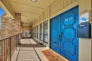 5818 Balcones Dr, Austin, TX 78731 - Photo 1