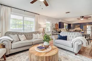 511 S Myrtle St, Georgetown, TX 78626 - Photo 1