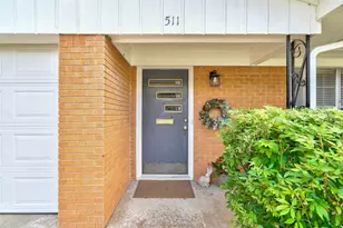 511 S Myrtle St, Georgetown, TX 78626 - Photo 5